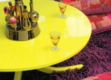 Histor 083 SLOWA KLUCZOWE: 083.jpg Feestje Wonderland Wonderland Feestje 083.jpg campagne histor histor voorjaars campagne voorjaar 2007, wonderland, sfeerbeeld, H PF Hoogglans Dotterbloem, H PF Muurverf Ven, lounge hoek voorjaars