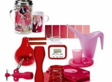 Wzory <Br> Nie są konieczne w kuchni wręcz szokującej kolorami i formami przedmiotów, które składają się na jej wyposażenie. Jeśli już, to tylko stosowane z umiarem motywy graficzne lub fotograficzne. <br>Kształty <br> Przede wszystkim żadnych kątów prostych! Same okrągłości, obłości, fale, czyli formy aerodynamiczne w czystej postaci. Obecnie są najmodniejsze. <BR>Materiały <Br> Meble najlepiej z laminatu, a naczynia kuchenne - ze stali, ceramiki lub tworzywa sztucznego udającego porcelanę albo fajans. <Br>Kolory <BR> Jaskrawe i wyraziste: czerwienie, fosforyzujące róże. Aby osłabić ich działanie, łączmy je z metaliczną szarością. Wzory <Br> Nie są konieczne w kuchni wręcz szokującej kolorami i formami przedmiotów, które składają się na jej wyposażenie. Jeśli już, to tylko stosowane z umiarem motywy graficzne lub fotograficzne. <br>Kształty <br> Przede wszystkim żadnych kątów prostych! Same okrągłości, obłości, fale, czyli formy aerodynamiczne w czystej postaci. Obecnie są najmodniejsze. <BR>Materiały <Br> Meble najlepiej z laminatu, a naczynia kuchenne - ze stali, ceramiki lub tworzywa sztucznego udającego porcelanę albo fajans. <Br>Kolory <BR> Jaskrawe i wyraziste: czerwienie, fosforyzujące róże. Aby osłabić ich działanie, łączmy je z metaliczną szarością.