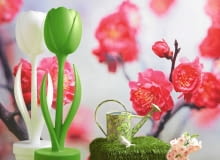 Przedmioty naśladują formą kształt roślin, zdobią je wzory kwiatowe i pogodne, ciepłe barwy. Wnętrza tryskają optymizmem i żywiołową radością. Cieszmy się i my. Wiosna nadeszła! <BR /> DEKORACJE. Fototapeta, 200 x 150 cm 486 zł Dekornik; Puf, proj. Marta Niemywska wzór sopolish.pl; Lampy-kwiaty, wys. 151 cm 2200 zł/szt. Charm & Chic; Konewka 190 zł Warsztat Woni; Ptaszek 7,50 zł, wazon 169 zł home&you; Szafka na klucze (budka), proj. Zuzanna Malinowska 258 zł, Reset; Sztuczny kwiat jabłoni 105,90 zł/gałąź Eurofirany /Targówek; Dywan (ażurowy) 640 zł lumio.eu; Dywan (włochaty) 799 zł Komfort; Poduszka (z motywem liścia) 85 zł AT design; Poduszka (z żukiem) 29,99 zł H&M Home 30.01.2014 , Warszawa . Wnetrza , dekoracje , temat WIOSNA , sesja dla : Cztery Katy , stylizacja Joanna Plachecka . Fot. Michal Mutor SLOWA KLUCZOWE: WNETRZA DEKORACJE