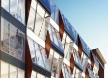 Biurowiec Chmielna 25 - "falująca" szklana elewacja Biurowiec Chmielna 25