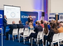Daniel Jaśkiewicz (po prawej), Prezes Zarządu Grupy Klima-Therm i Andrzej Walendowicz, Dyrektor ds. Handlowych, podczas oficjalnej prezentacji nowego hubu logistycznego Klima-Therm