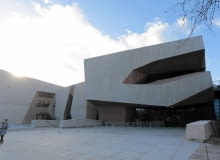 30.11.2015 Torun . Budynek . Zwiedzanie przez mieszkancow Torunia Centrum Kulturalno - Kongresowego " Jordanki " . Fot. Wojciech Kardas / Agencja Gazeta DLOTO strony lokalne GW - Toruń SLOWA KLUCZOWE: Centrum Kulturalno - Kongresowe jordanki sala koncertowa ZDJĘCIE DO WKŁADKI: DLOTO strony lokalne GW - Toruń