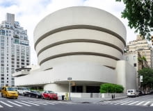 Muzeum Guggenheima w Nowym Jorku. Proj. Frank Lloyd Wright