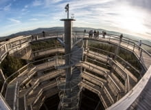 Trasa spacerowa wśród koron drzew w południowych Czechach.