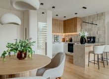 Przestrzeń w dialogu z otoczeniem – apartament nad Jeziorem Zegrzyńskim