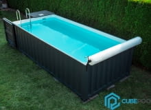 Basen w kontenerze od Cubepools. Basen w kontenerze od Cubepools.