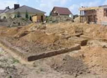 teren budowy, wykop pod fundamenty