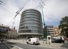 Jedna z najsłynniejszych realizacji wybitnego architekta Marka Leykama znowu zachwyca. Wkrótce otwarcie modernizm, okraglak, modernizacja, leykam