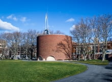 Kaplica MIT. Proj. Eero Saarninen Kaplica MIT. Proj. Eero Saarninen