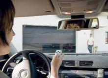 Napęd bramy garażowej można wyposażyć w różne dodatki: pilot, fotokomórka, zasilanie awaryjne, włącznik zewnętrzny lub wewnętrzny, zewnętrzny mechanizm odblokowujący, sprzęgło bezpieczeństwa, listwa bezpieczeństwa, blokada dociskowa czy zewnętrzny reflektor. Napęd bramy garażowej można wyposażyć w różne dodatki: pilot, fotokomórka, zasilanie awaryjne, włącznik zewnętrzny lub wewnętrzny, zewnętrzny mechanizm odblokowujący, sprzęgło bezpieczeństwa, listwa bezpieczeństwa, blokada dociskowa czy zewnętrzny reflektor.