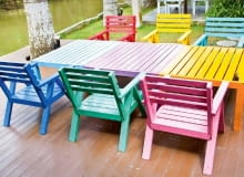 Nowoczesne lakiery mogą być barwione w mieszalniku (w ramach systemu kolorowania danego producenta)