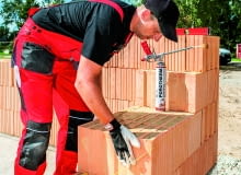 Ściany zewnętrzne  o izolacyjności spełniającej wymagania WT2021 budowa domu ściany zewnętrzne izolacyjność termiczna WT2021 przepisy budowlane dom energooszczędny