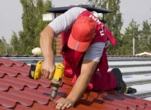 Ze względu na różnorodność, trudny jest wybór blachodachówki optymalnie dopasowanej do kształtu i wielkości dachu oraz możliwości finansowych blachodachówka