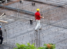 Surfaktanty w betonach specjalistycznych – co umożliwiają?