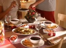 22.10.2004 WARSZAWA , SESJA SWIETA , JEDZENIE DLA ZAPRACOWANYCH , SWIETA W PIEC MINUT , SWIETA , BOZE NARODZENIE , WIGILIA KOLACJA