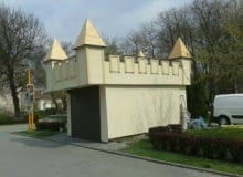 Komentarz zbędny, Jarosław Komentarz zbędny, Jarosław