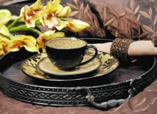 28.07.2011 , WNETRZA , KOLOR I WZOR , TEMAT JESIEN - BRAZ , SESJA DLA : CZTERY KATY , STYLIZACJA JOANNA PLACHECKA . FOT. MICHAL MUTOR / AGENCJA GAZETA SLOWA KLUCZOWE: WNETRZA DEKORACJE