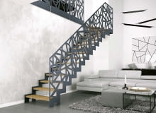 Eleganckie schody gotowe. Metal Eleganckie schody gotowe. Metal