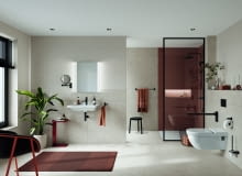 Wygoda na co dzień: łazienki bez barier służą nie tylko osobom starszym lub z niepełnosprawnościami – przestrzeń umywalki, toalety i prysznica zaprojektowana jest z myślą o komforcie użytkownika.