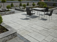 Szara kostka betonowa Szara kostka betonowa