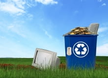 Pamiętajmy, że elektrośmieci to bardzo niebezpieczne odpady. Muszą być składowane w odpowiednich, specjalnie do tego celu przeznaczonych miejscach.