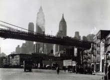 Nowy Jork at 30. ubiegłego wieku 'Kiedy katedry były białe' to efekt pierwszej podróży legendarnego architekta do Ameryki.