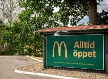 Schronienia dla pszczół w billboardach McDonald's