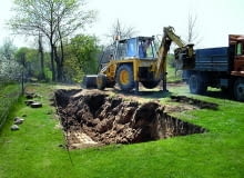 Całkowicie zagłębiona niecka wymaga wykonania wykopu baseny domowe i ogrodowe