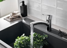 Łatwa wymiana armatury dzięki rozwiązaniu GROHE QuickFix Łatwa wymiana armatury dzięki rozwiązaniu GROHE QuickFix