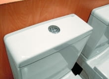 Spłuczka z oszczędnym przyciskiem OLYMPUS DIGITAL CAMERA