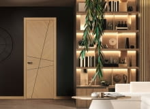 Regał na książki w salonie.