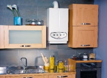 Gazowy kocioł grzewczy zamontowany w zabudowie kuchennej Gazowy kocioł grzewczy zamontowany w zabudowie kuchennej