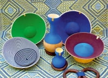 POWRÓT DO AFRYKI. Kolekcja naczyń Agasho powstała podczas projektu Design for Peace w afrykańskim mieście Wagadugu. Ich wprowadzenie na rynek ma pomóc rdzennym mieszkańcom w uzyskaniu stabilności finansowej. POWRÓT DO AFRYKI. Kolekcja naczyń Agasho powstała podczas projektu Design for Peace w afrykańskim mieście Wagadugu. Ich wprowadzenie na rynek ma pomóc rdzennym mieszkańcom w uzyskaniu stabilności finansowej.