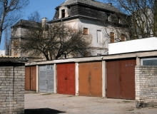 Sprzedaż garażu bywa bardziej kłopotliwa niż sprzedaż mieszkania 14.03.2014. Płock. Garaże. Fot. IREK CIESLAK / AGENCJA GAZETA