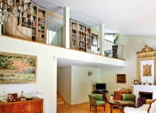 WNETRZA , POKOJ Z ANTRESOLA , BIBLIOTEKA