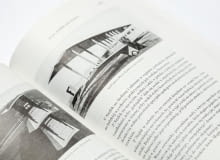 W swoich publikacjach le Corbusier często odwoływał się do maszyn - samolotów, samochodów, statków, które były wyobrażeniem postępu technologicznego, który zdaniem architekta, powinien być także drogą rozwoju architektury W swoich publikacjach le Corbusier często odwoływał się do maszyn - samolotów, samochodów, statków, które były wyobrażeniem postępu technologicznego, który zdaniem architekta, powinien być także drogą rozwoju architektury