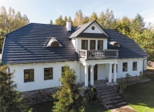 Dlaczego warto postawić na dach mansardowy?