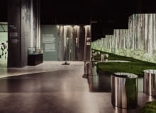 Wystawa "Las - Schronienie ofiar. Kryjówka zbrodni" w Muzeum II Wojny Światowej. Proj. Biuro Kreacja Wystawa "Las - Schronienie ofiar. Kryjówka zbrodni" w Muzeum II Wojny Światowej. Proj. Biuro Kreacja