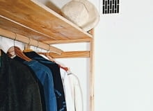 Kanał wentylacyjny z dala od drzwi. Taka lokalizacja gwarantuje dobrą wymianę powietrza w całym pomieszczeniu. Kanał wentylacyjny z dala od drzwi. Taka lokalizacja gwarantuje dobrą wymianę powietrza w całym pomieszczeniu.