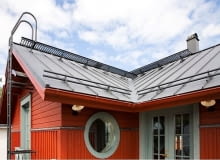 Pokrycie dachowe z blachy łączonej na rąbek dach z blachy