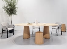 Kolekcja Point Of View: stoły drewniane marki TON