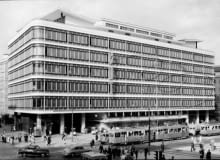 Centralny Dom Towarowy w Warszawie, projekt: Z.Ihnatowicz i J. Romański Centralny Dom Towarowy w Warszawie, projekt: Z.Ihnatowicz i J. Romański