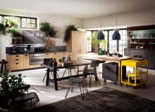 Social kitchen stworzona dla przyjemności zarówno gotowania, jak i spotkań na luzie. Połączono tu różne formy, materiały, kolory, przełamano schematy. To efekt współpracy mocnych marek z różnych światów. Koncept Scavolini & Diesel. Social kitchen stworzona dla przyjemności zarówno gotowania, jak i spotkań na luzie. Połączono tu różne formy, materiały, kolory, przełamano schematy. To efekt współpracy mocnych marek z różnych światów. Koncept Scavolini & Diesel.