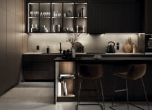 Oświetlenie to bardzo istotna kwestia podczas projektowania kuchni. Warto zaplanować jego różne rodzaje – funkcjonalne doświetli strefy robocze oraz wnętrza szuflad czy szafek, natomiast dekoracyjne uatrakcyjni wygląd zabudowy. Oświetlenie to bardzo istotna kwestia podczas projektowania kuchni. Warto zaplanować jego różne rodzaje – funkcjonalne doświetli strefy robocze oraz wnętrza szuflad czy szafek, natomiast dekoracyjne uatrakcyjni wygląd zabudowy.