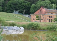 Pilotażowa instalacja  paneli fotowoltaicznych na wodzie