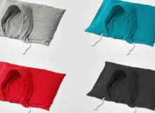 Testujemy gadżet: poduszka z kapturem HoodiePillow Testujemy gadżet: poduszka z kapturem HoodiePillow