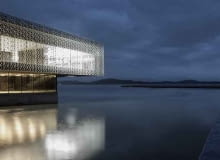 Ex Arsenale w La Maddalena we Włoszech - kompleks składający się z futurystycznego centrum kongresowego oraz centrum wystawienniczo-komercyjnego w zaadaptowanych starych magazynach wojskowych. Projekt Stefano Boeri Architteti stefano boeri, włochy, port, przebudowa