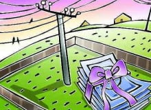 Jeśli na naszej działce stoi słup energetyczny, jest duża szansa na to że możemy otrzymać z tego tytułu odszkodowanie. słup energetyczny