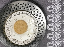 17.03.2011 , CZTERY KATY , DEKORACJE , TEMAT KORONKA , STYLIZACJA JOANNA PLACHECKA , ASYSTENT FOTOGRAFA STEFAN ROMANIK . FOT. MICHAL MUTOR / AGENCJA GAZETA