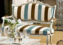 Styl francuski powstał przed wiekami. Nie w każdym wnętrzu musi dobrze wyglądać - w ciasnym lepiej wyważyć proporcje między przedmiotami nowoczesnymi a detalami z epoki.